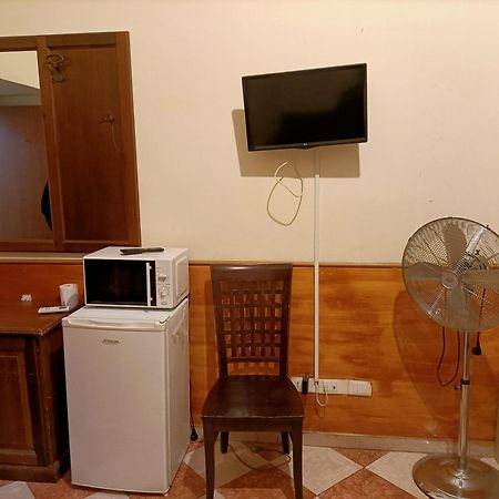 Cattaneo Accomodation Rome Bilik gambar
